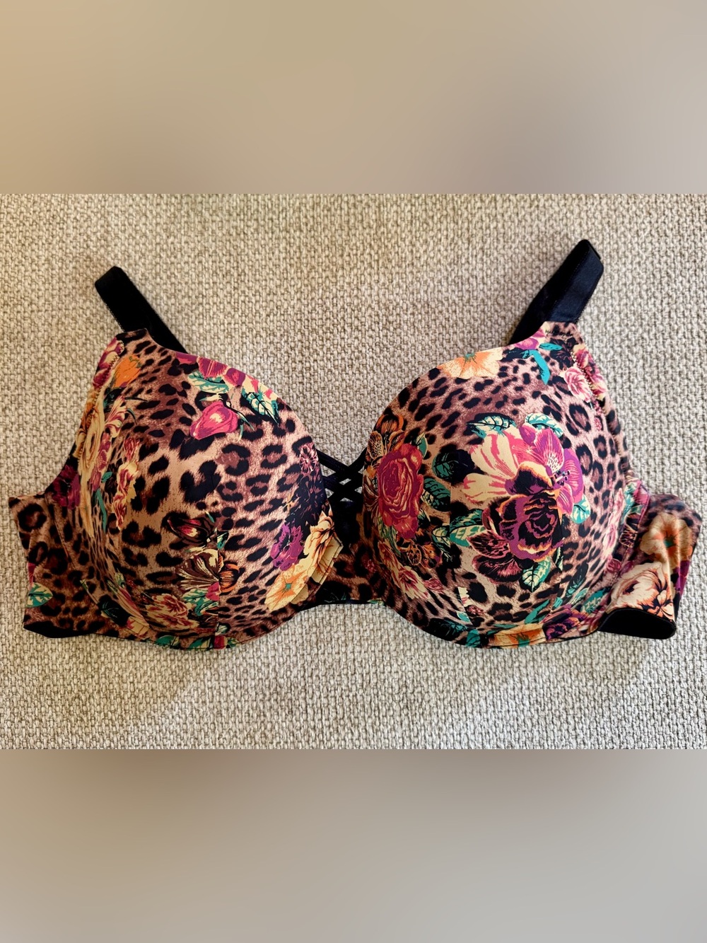 Torrid XO Plunge Push-Up Bra - Safari Floral - 46D
